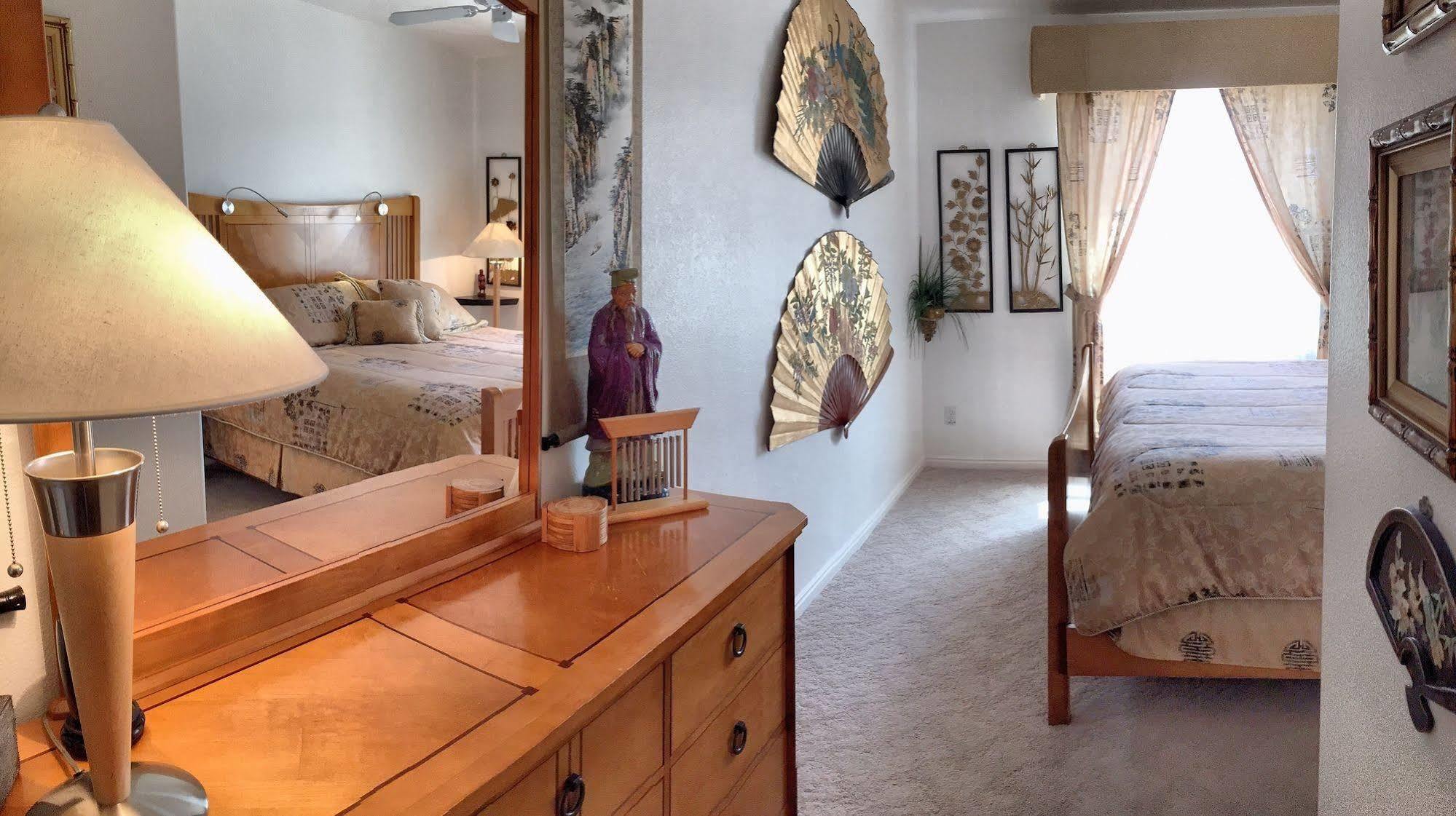 Dreamkatchers Lake Powell Bed & Breakfast Big Water Exterior photo