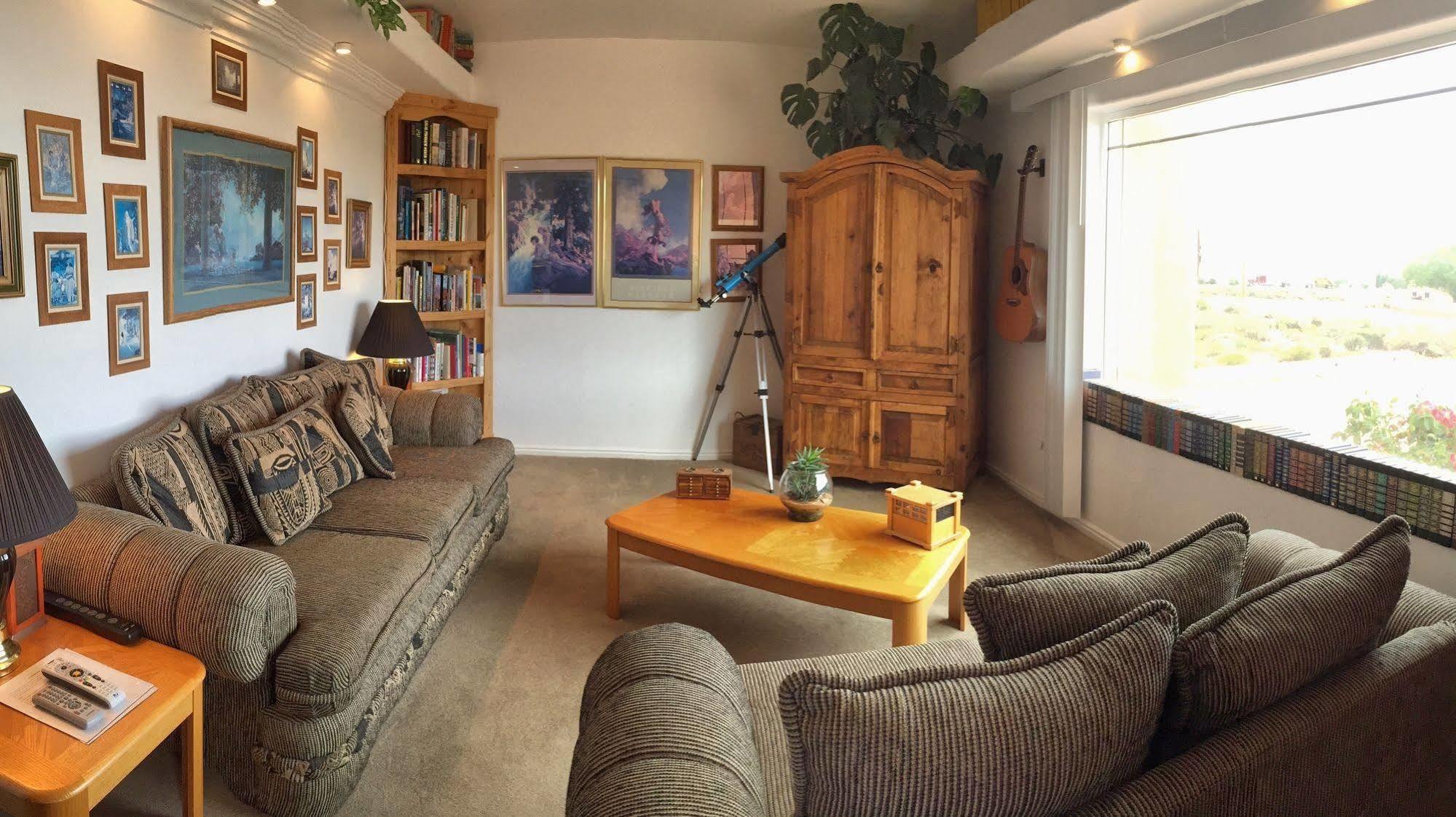 Dreamkatchers Lake Powell Bed & Breakfast Big Water Exterior photo