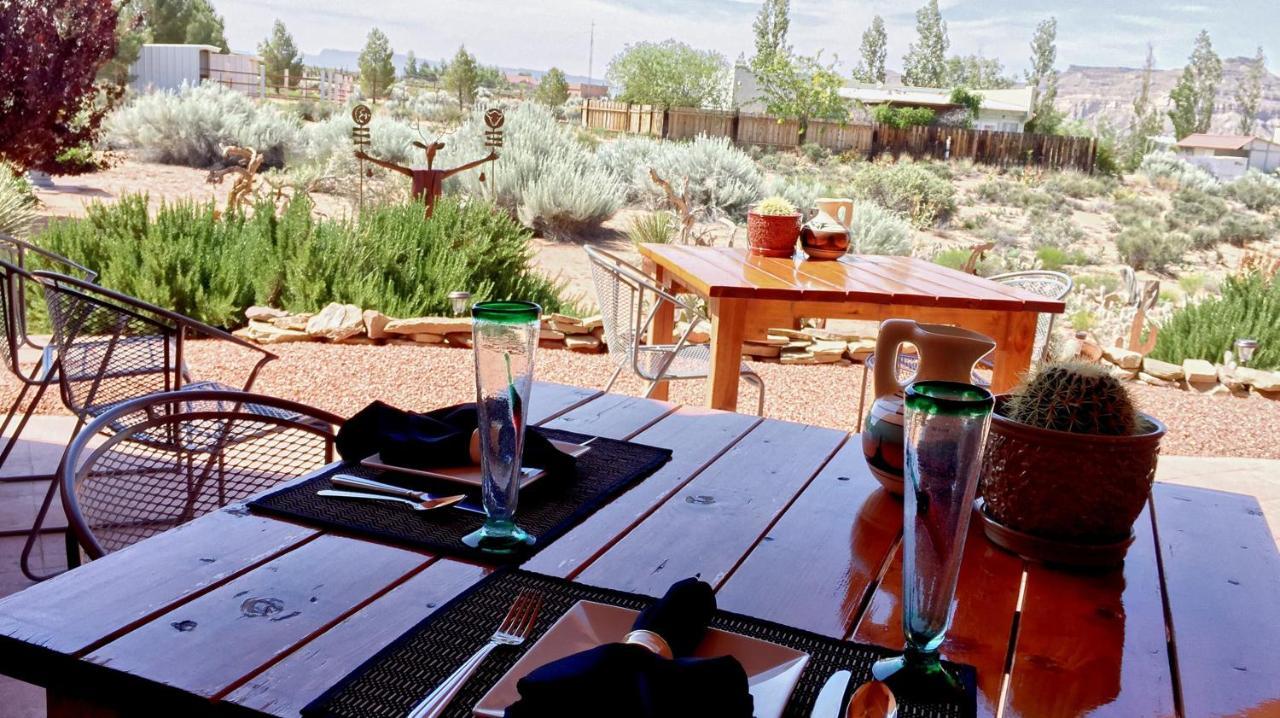 Dreamkatchers Lake Powell Bed & Breakfast Big Water Exterior photo